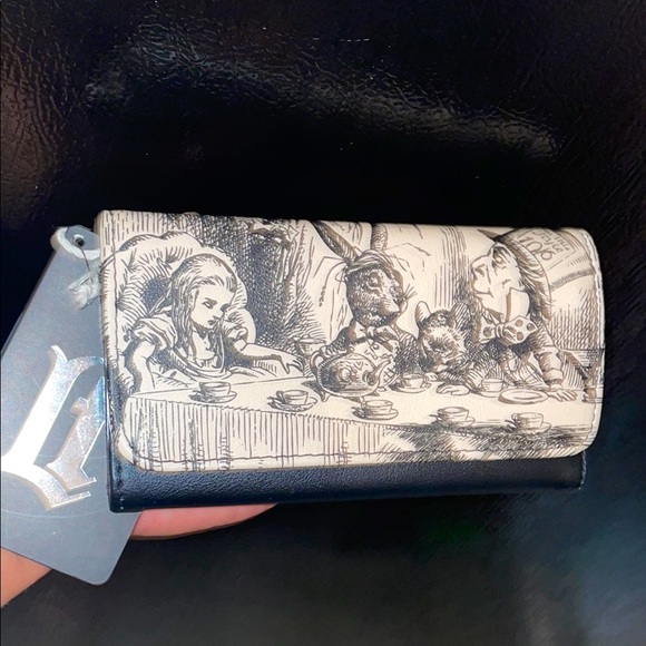 Loungefly Handbags - Loungefly Alice Sketch wallet